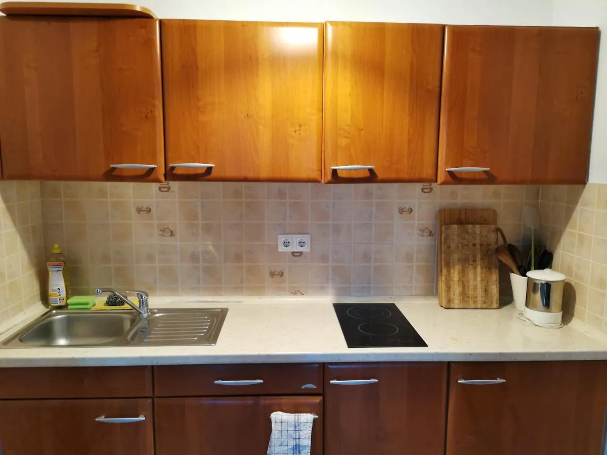 Apartment Villa Mala Vala #1 - Seeview - 80 Qm - 2 Sz - 4 Pers Trogir